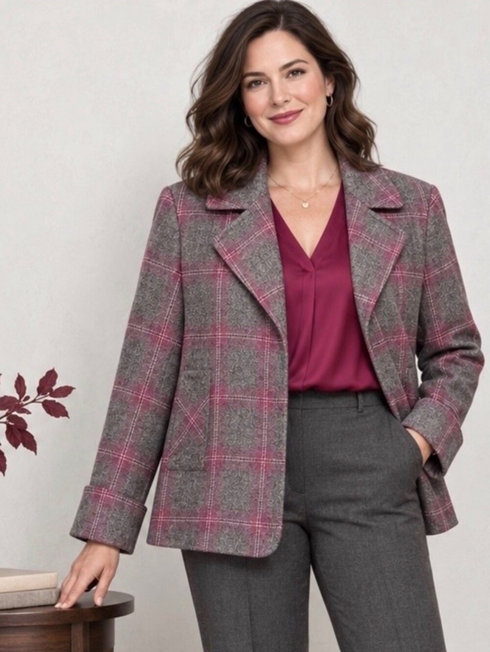 Talbots Wool Blend Plaid Short Coat Gray Pink Windowpane Size 8 | Like New